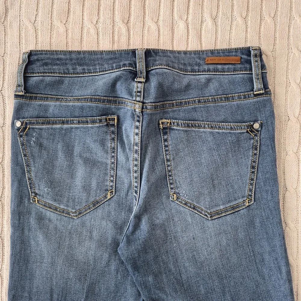 Pilcro and the Letterpress Jeans Size 27 Light Wash‎ Fringe Hem Skinny Summer